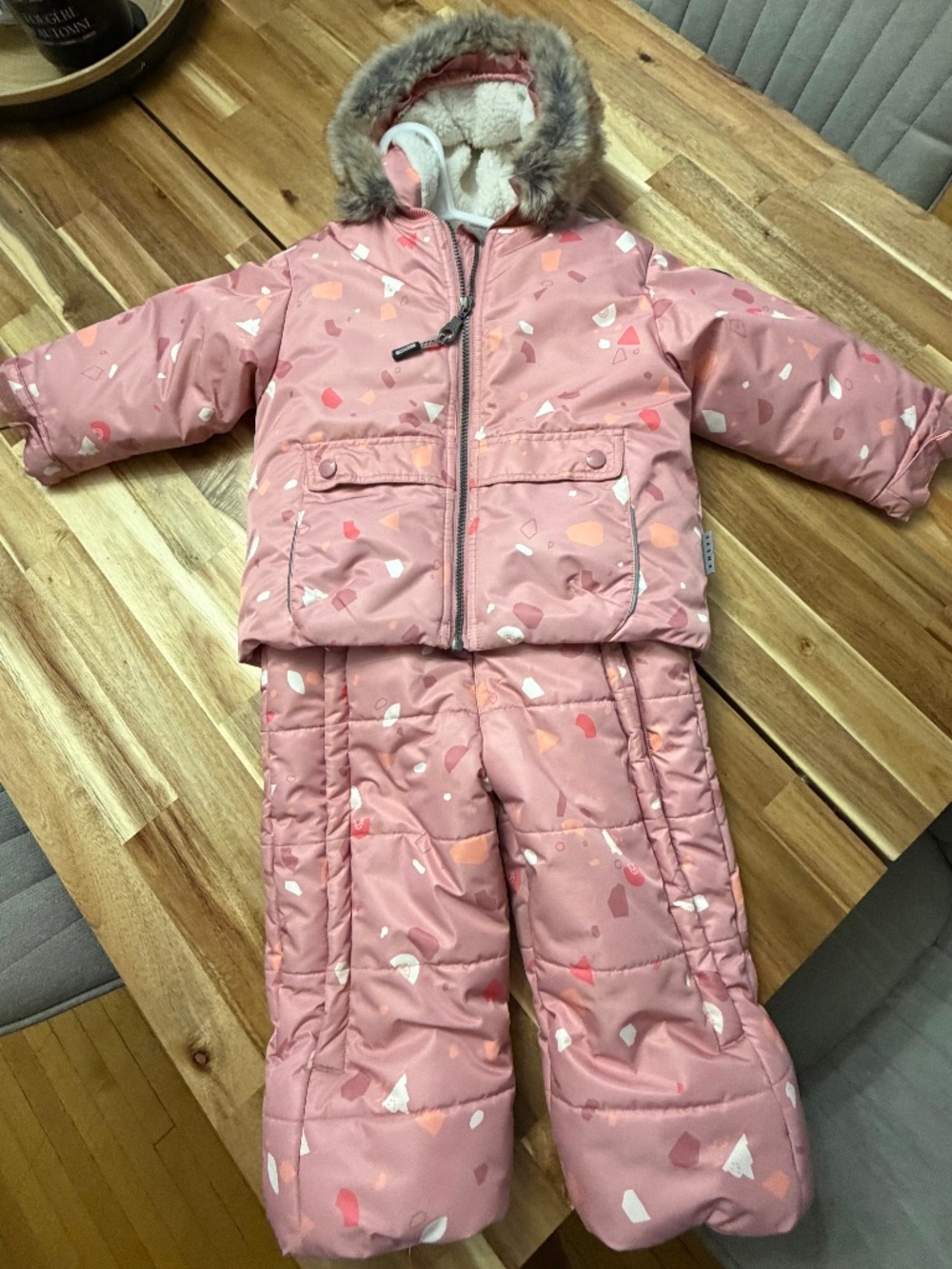 Girls snowsuit age 2-3 Souris Mini
